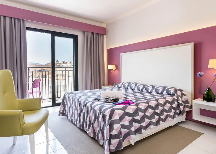 The Purple Hotel - Adults Only